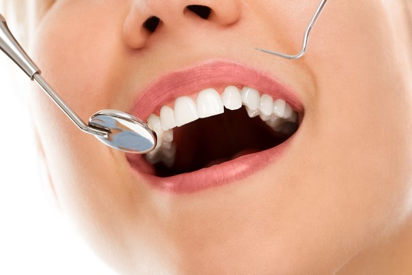 How A General Dentist Treats Gum Disease