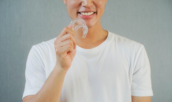 Invisalign Therapy Teeth Straightening FAQs