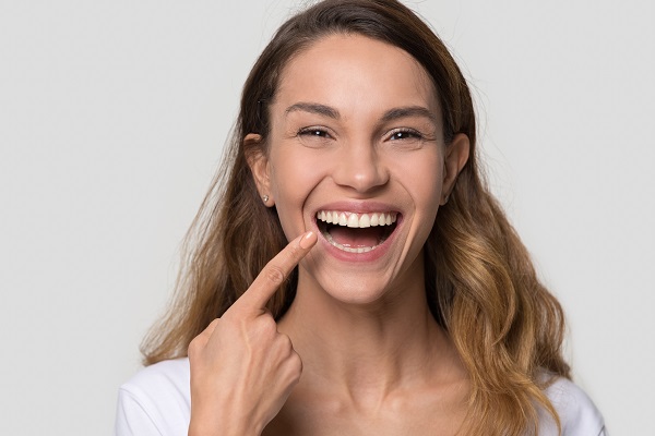 How Teeth Straightening Can Give You A New Smile