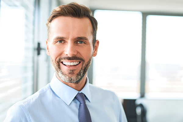 Teeth Whitening    : Your Guide To A Dazzling Smile